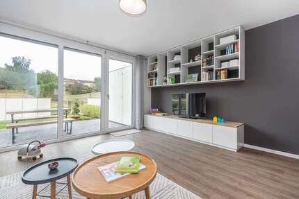Haus zum Mieten in Alsdorf 1.650 € 145 m²