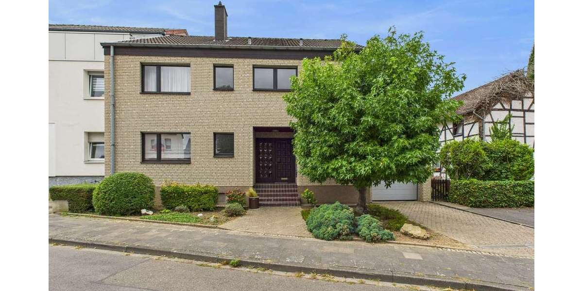 Haus zum Kaufen in Düren Lendersdorf 375.000 € 146 m² 5 zimmer