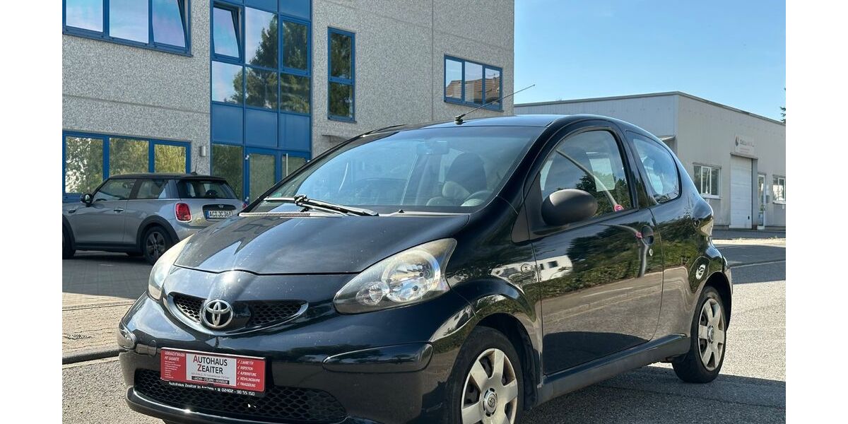 Toyota Aygo (X) 163.000 km 990 &euro; Stolberg Aachen 52222
