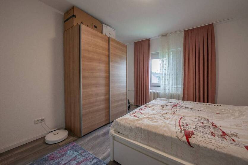 Helle 4-Zimmer-Eigentumswohnung mit Garten, Tageslichtbad und flexible Raumgestaltung
