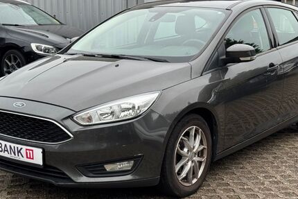 Ford Focus 181.867 km 4.500 € Würselen 52146