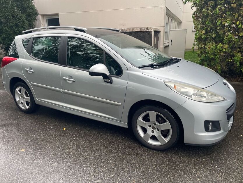 Peugeot 207 111.323 km 3.990 € Aachen 52080
