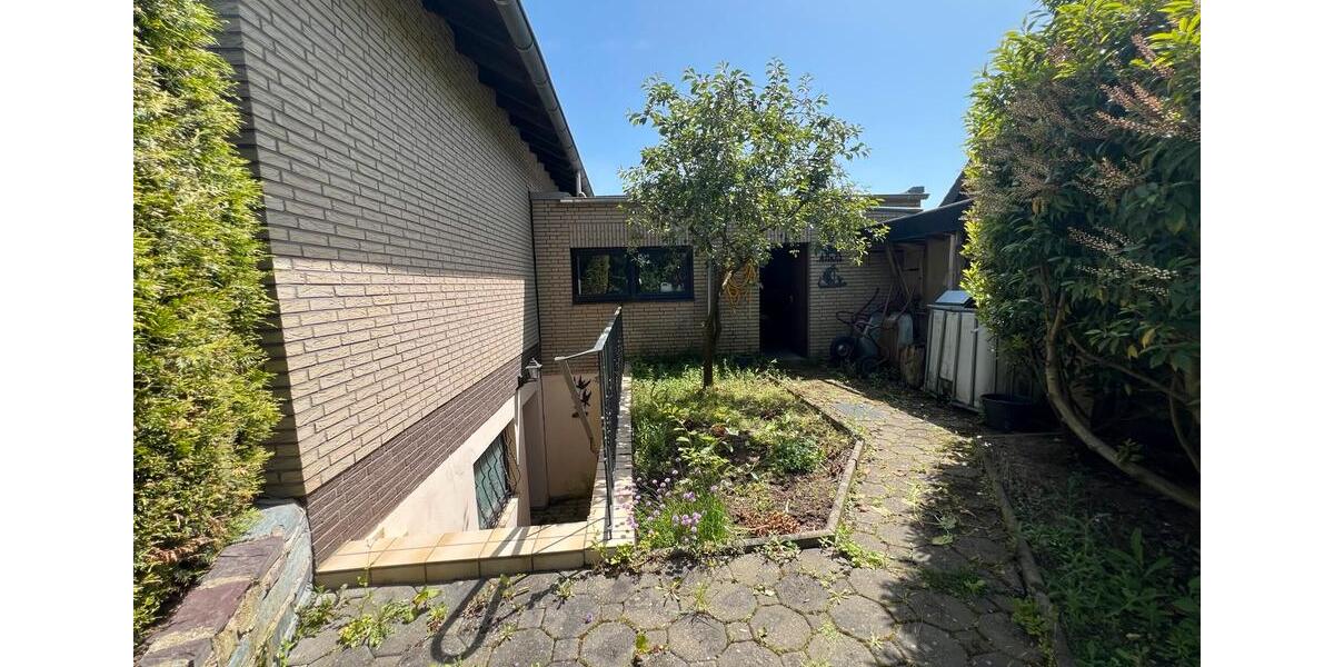 Einfamilienhaus Düren Mariaweiler-Hoven - 8 Zimmer, 160 m&sup2;, 800.000&euro; | Angebot:27264689
