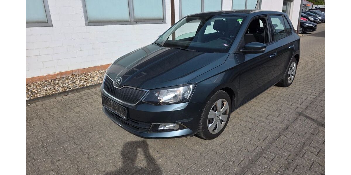Skoda Fabia 245.000 km 3.690 &euro; Eschweiler 52249