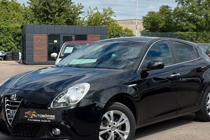 Alfa Romeo Giulietta 65.558 km 10.799 &euro; Düren 52349