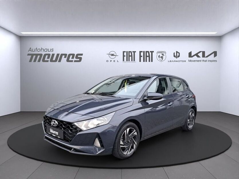 i20