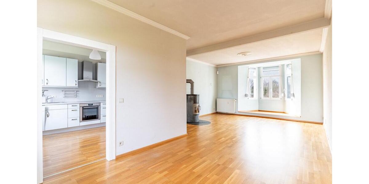 Reihenhaus Aachen Aachen-Mitte - 8 Zimmer, 170 m&sup2;, 295.000&euro; | Angebot:27236969