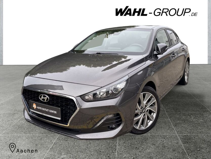 Hyundai i30 80.000 km 17.480 € Aachen 52068