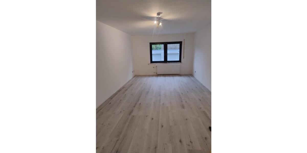 Hochparterre Würselen - 1 Zimmer, 40 m&sup2;, 550&euro; | Angebot:26322739