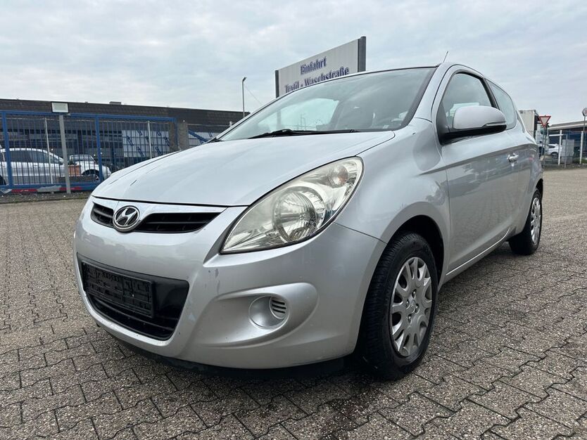 Hyundai i20 155.000 km 3.899 € Alsdorf 52477