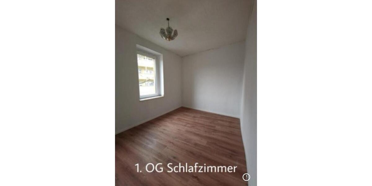 Zentral gelegenes Reihenhaus teilsaniert in Düren 5 zimmer