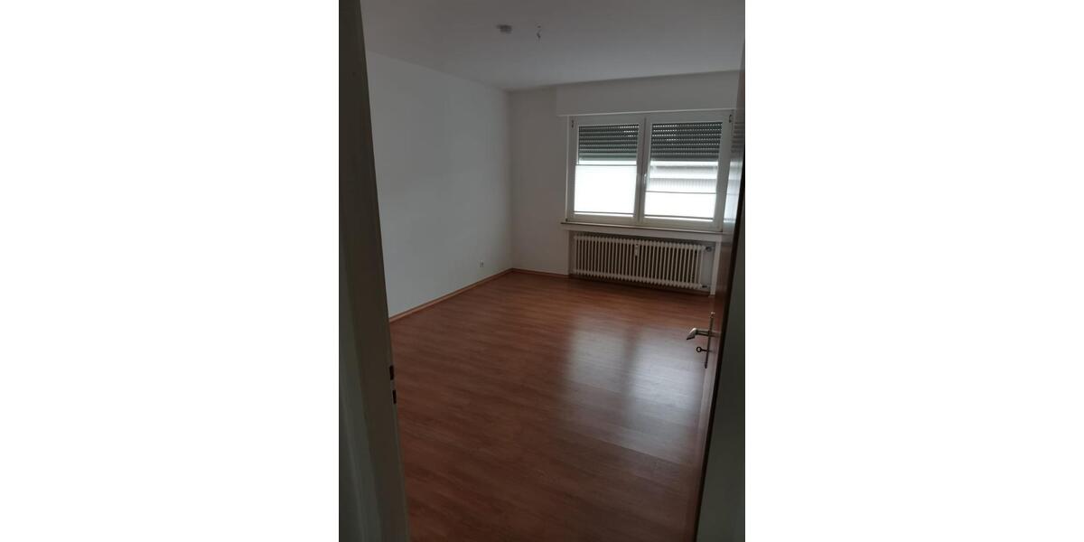 Etagenwohnung Würselen - 2 Zimmer, 52 m&sup2;, 500&euro; | Angebot:25824092