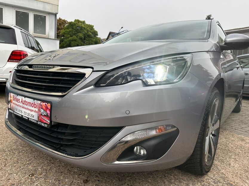 Peugeot 308 153.600 km 8.299 € Düren 52353