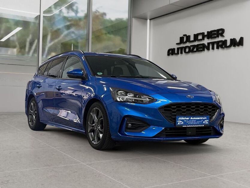 Ford Focus 74.000 km 17.490 € Jülich 52428