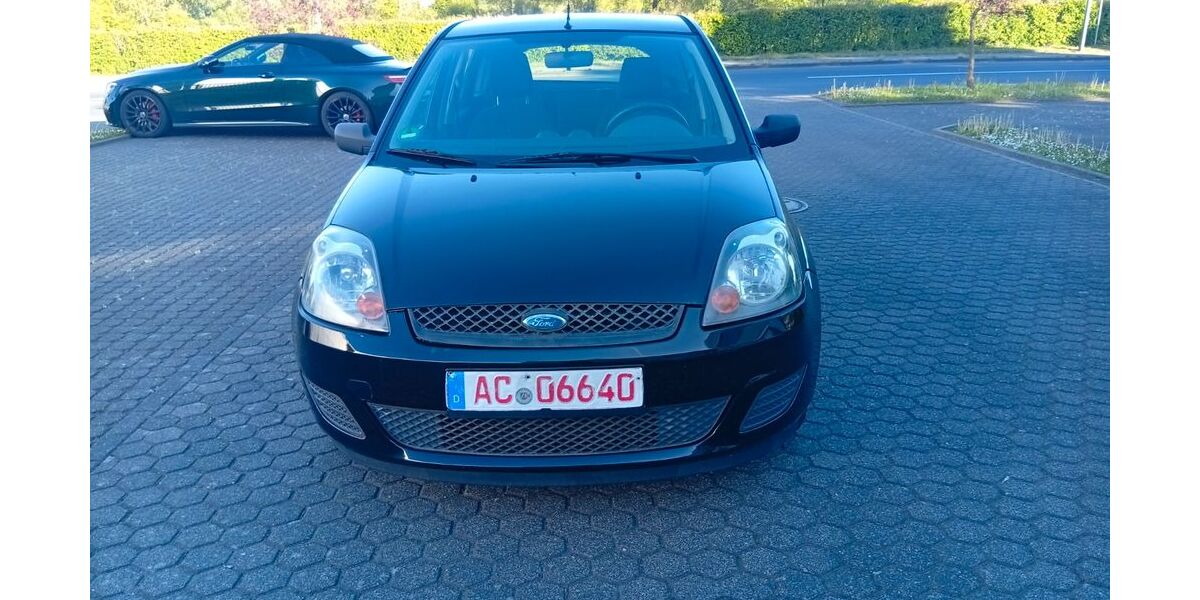 Ford Fiesta 91.243 km 1.999 &euro; Aachen 52080
