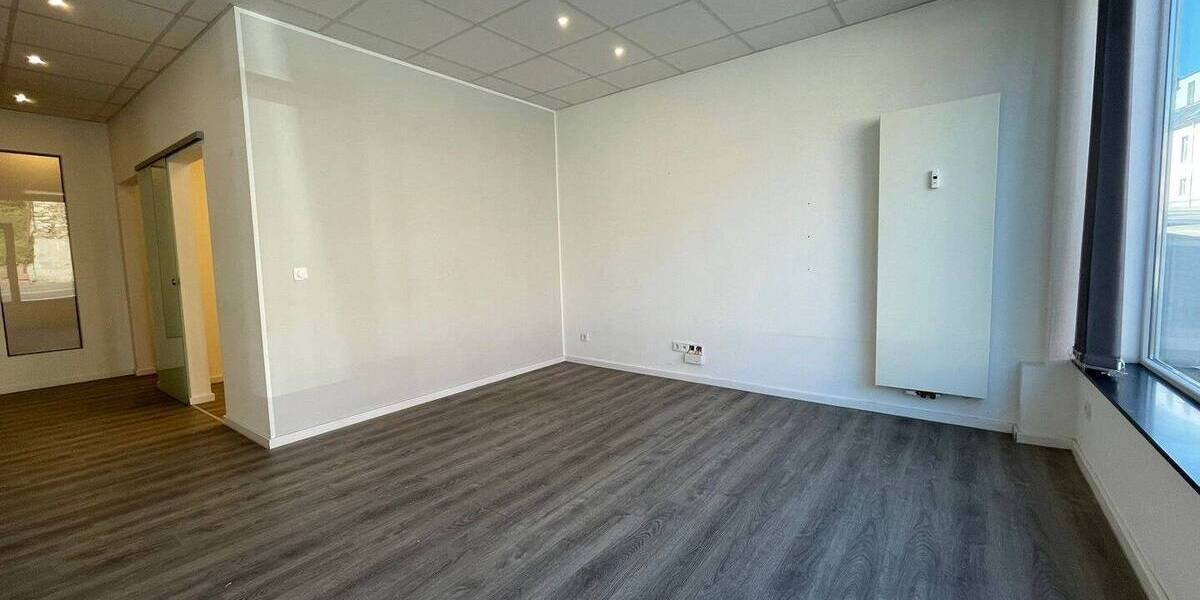 Gewerbeobjekt Aachen Eilendorf - 5 Zimmer, 98 m&sup2;, 1.200&euro; | Angebot:26417597