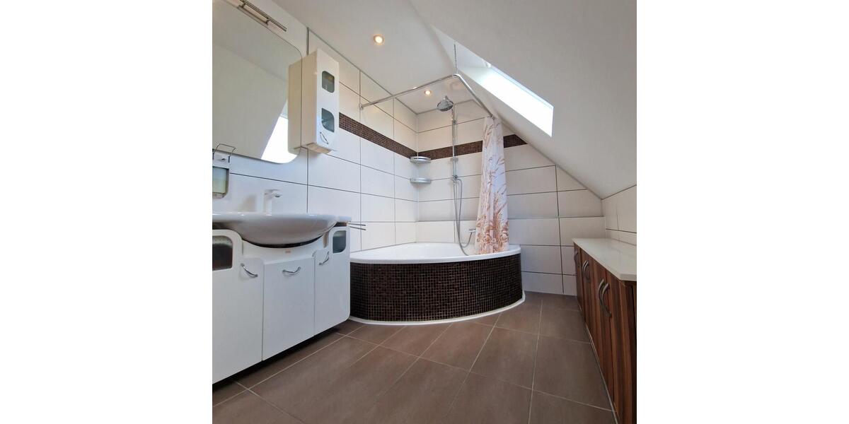 Einfamilienhaus Geilenkirchen - 6 Zimmer, 175 m&sup2;, 379.000&euro; | Angebot:26821739