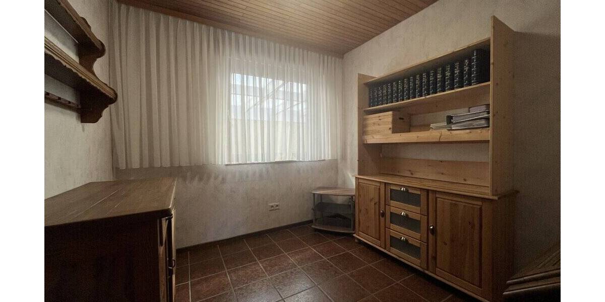 Bungalow Baesweiler Setterich - 5 Zimmer, 140 m&sup2;, 295.000&euro; | Angebot:26192192