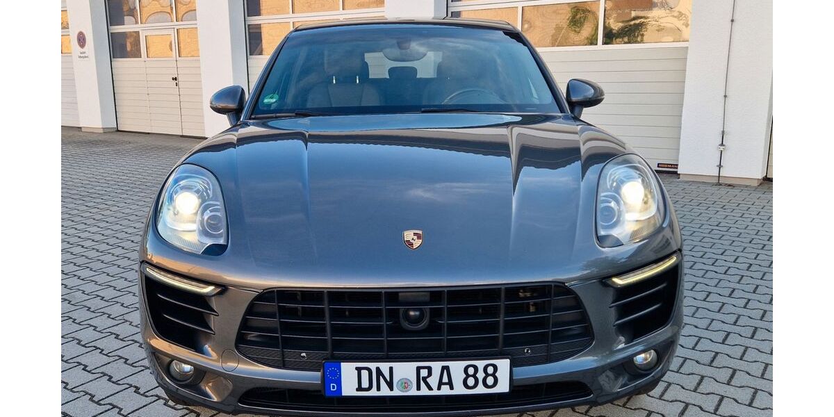 Porsche Macan 397.000 km 18.800 &euro; Düren 52349