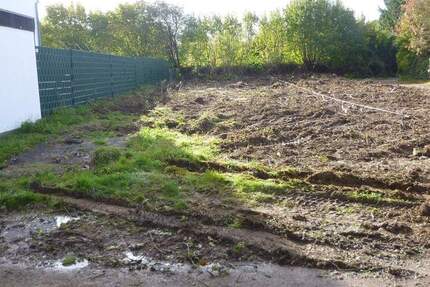 Baugrundstücke in Südlage in guter Wohnlage. Bebaubar mit Einfamilienhäusern, Eins bereits VERKAUFT zimmer