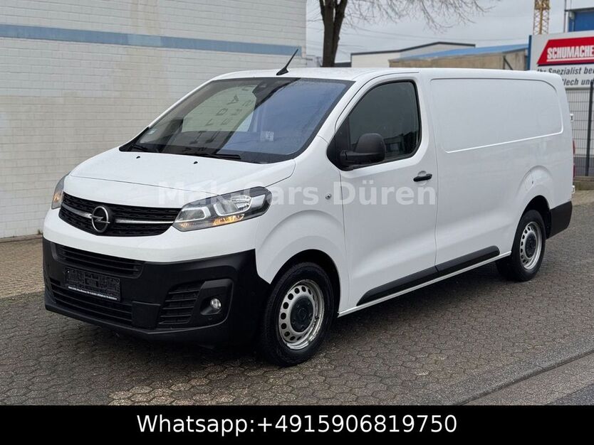 Opel Vivaro 153.000 km 14.900 € Düren 52353