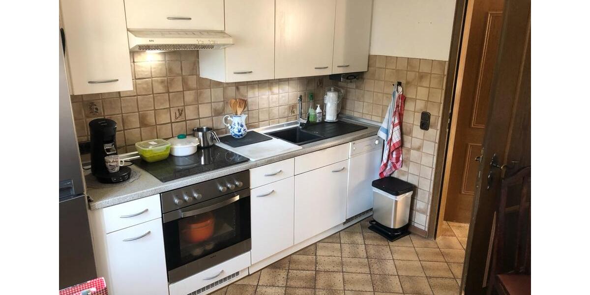 Reihenhaus Eschweiler - 5 Zimmer, 145 m&sup2;, 1.500&euro; | Angebot:25627974