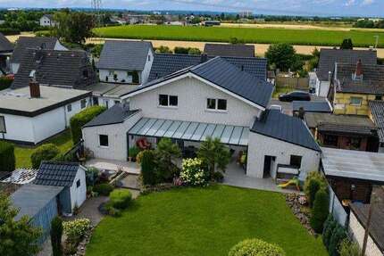Haus Düren Distelrath - 8 Zimmer, 244 m&sup2;, 829.000&euro; | Angebot:27160785