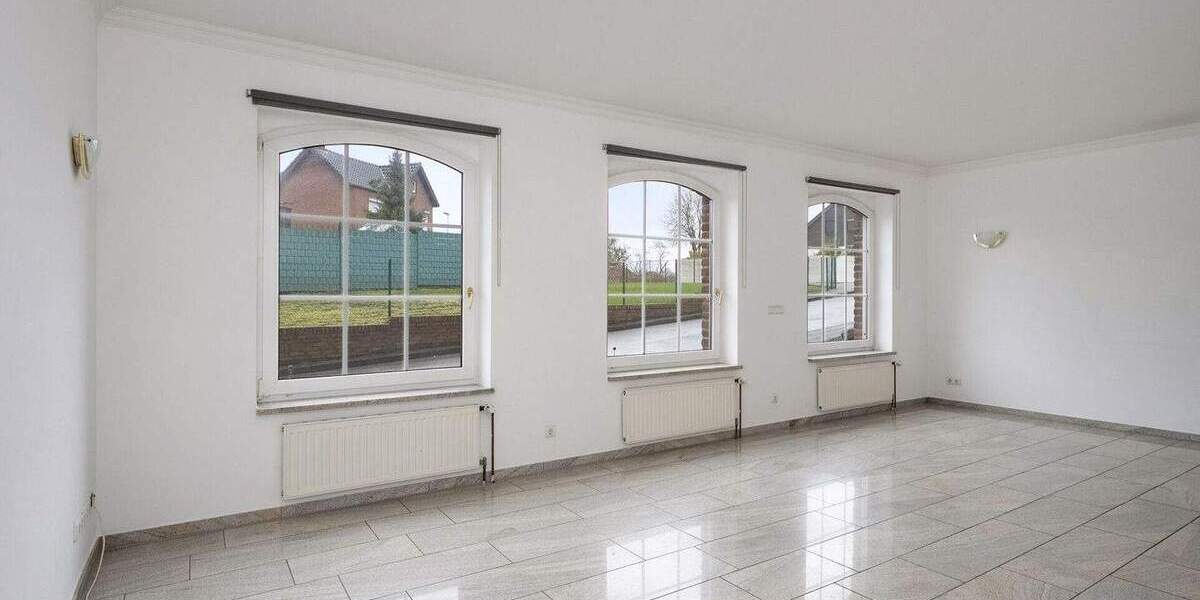 Einfamilienhaus Selfkant / Süsterseel Süsterseel - 6 Zimmer, 220 m&sup2;, 2.400&euro; | Angebot:25746554