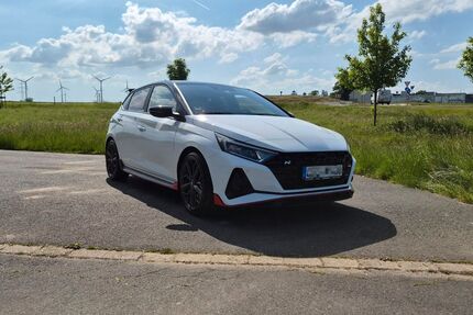 Hyundai i20 63.000 km 22.200 &euro; Düren 52353