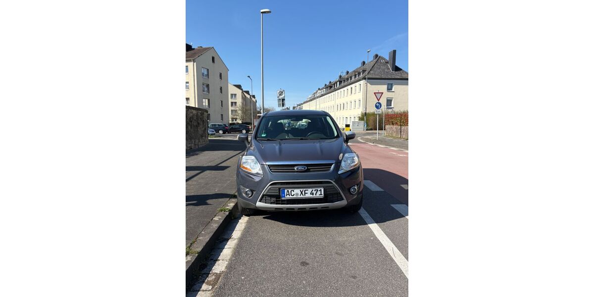 Ford Kuga 194.000 km 5.600 &euro; Aachen 52078