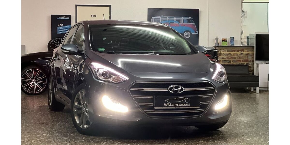 Hyundai i30 176.000 km 7.400 &euro; Stolberg 52222