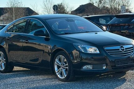 Opel Insignia 160.945 km 4.990 &euro; Düren 52351