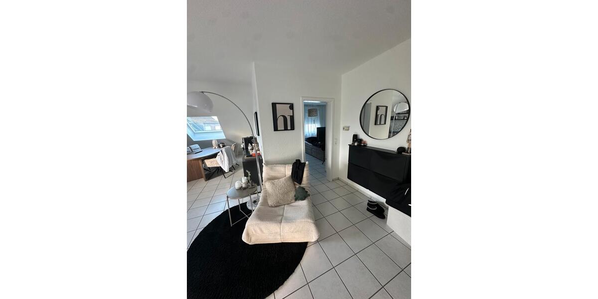 Dachgeschoßwohnung Stolberg (Rhld.) Büsbach - 1.5 Zimmer, 58 m&sup2;, 760&euro; | Angebot:25710776