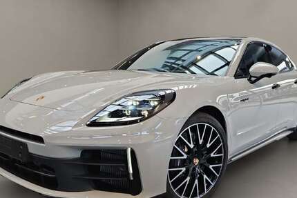 Porsche Panamera 8.000 km 139.800 € Aachen 52068