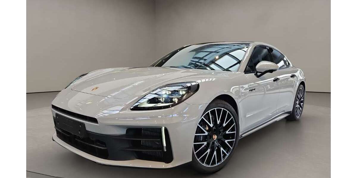 Porsche Panamera 8.000 km 139.800 € Aachen 52068