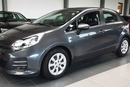 Kia Rio 67.600 km 9.490 € Monschau (bei Aachen) 52156