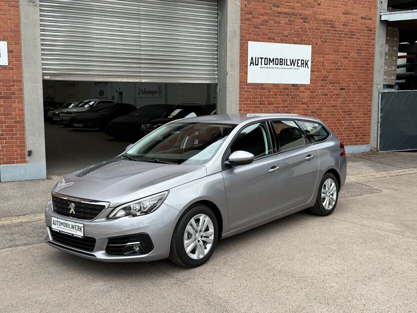 Peugeot 308 114.790 km 8.499 € Düren 52353