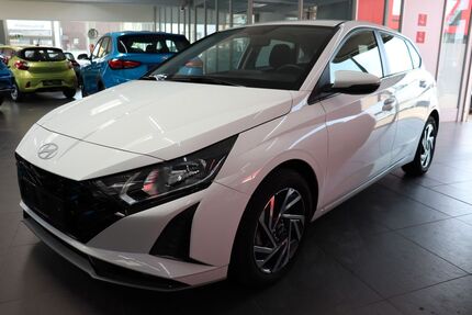 Hyundai i20 18.004 km 16.680 &euro; Düren 52349