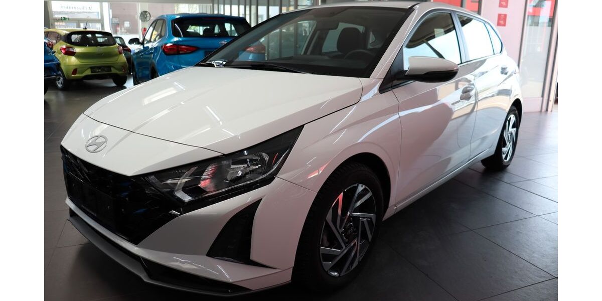 Hyundai i20 18.004 km 16.680 &euro; Düren 52349
