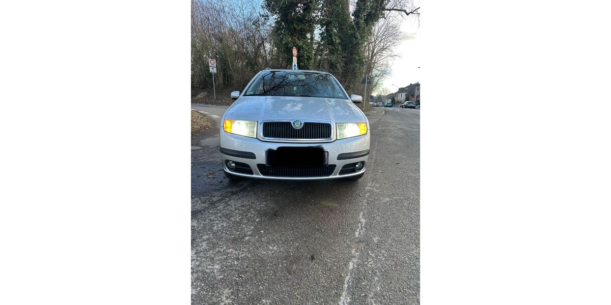 Skoda Fabia 194.000 km 1.750 &euro; Eschweiler 52249