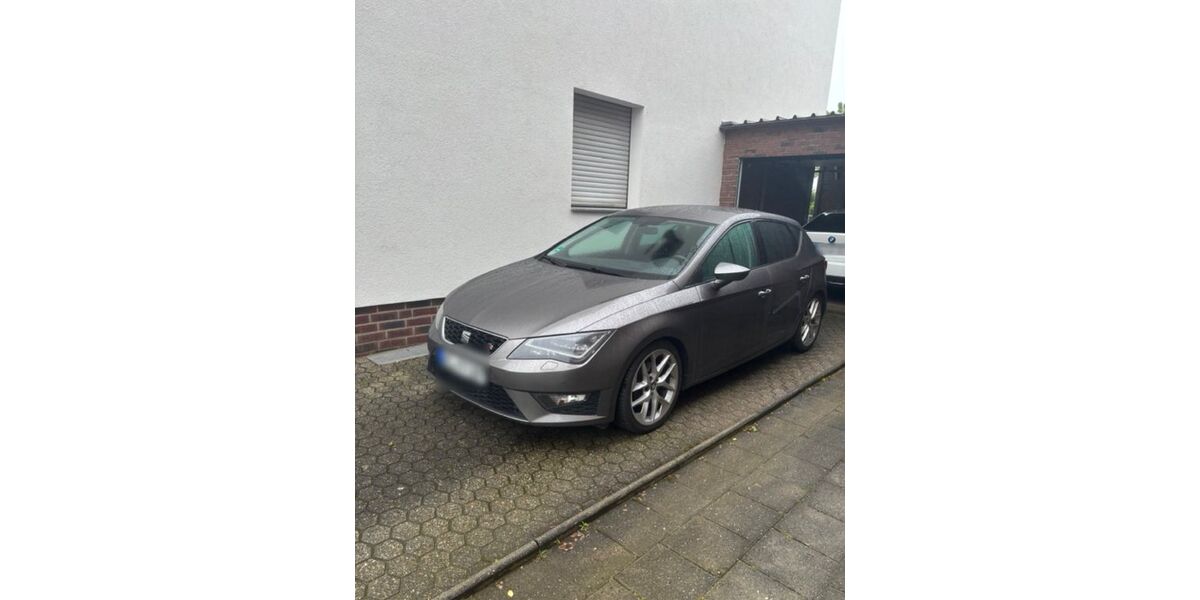 Seat Leon 97.000 km 12.999 &euro; Eschweiler 52249