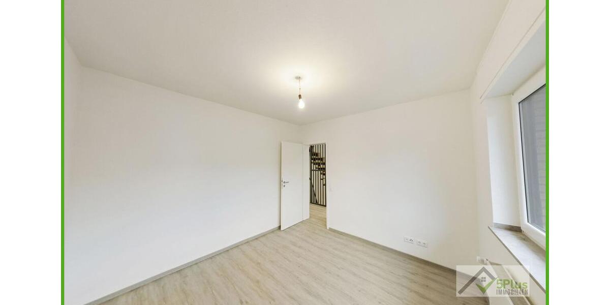 + 5PLUS + SANIERTES SCHMUCKSTÜCK + PLATZ FÜR DIE GANZE FAMILIE IN STOLBERGATSCH AM WALD + 5 zimmer