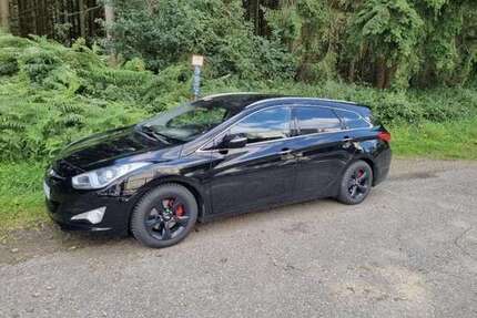 Hyundai i40 118.500 km 8.300 € Heinsberg 52525