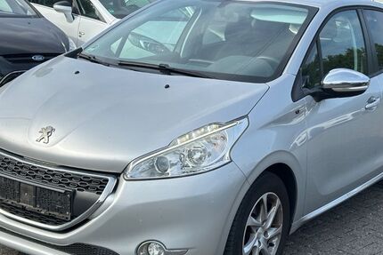 Peugeot 208 124.000 km 4.200 € Aachen 52070