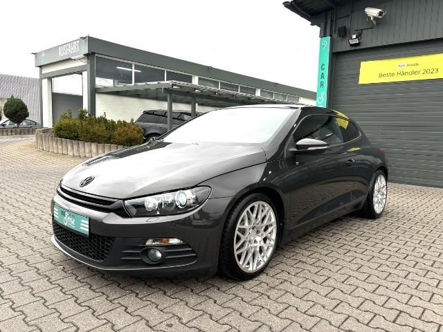VW Scirocco 123.000 km 9.880 € Niederzier 52382