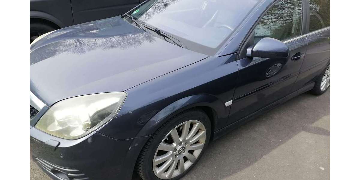 Opel Vectra 220.000 km 2.300 &euro; Düren 52353