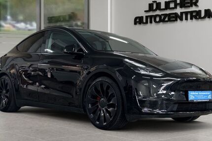 Tesla Model Y 64.553 km 33.990 &euro; Jülich 52428