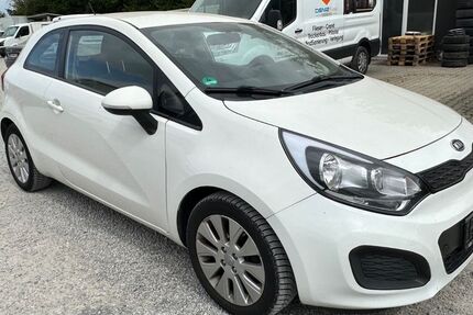 Kia Rio 248.400 km 1.950 &euro; Düren 52351