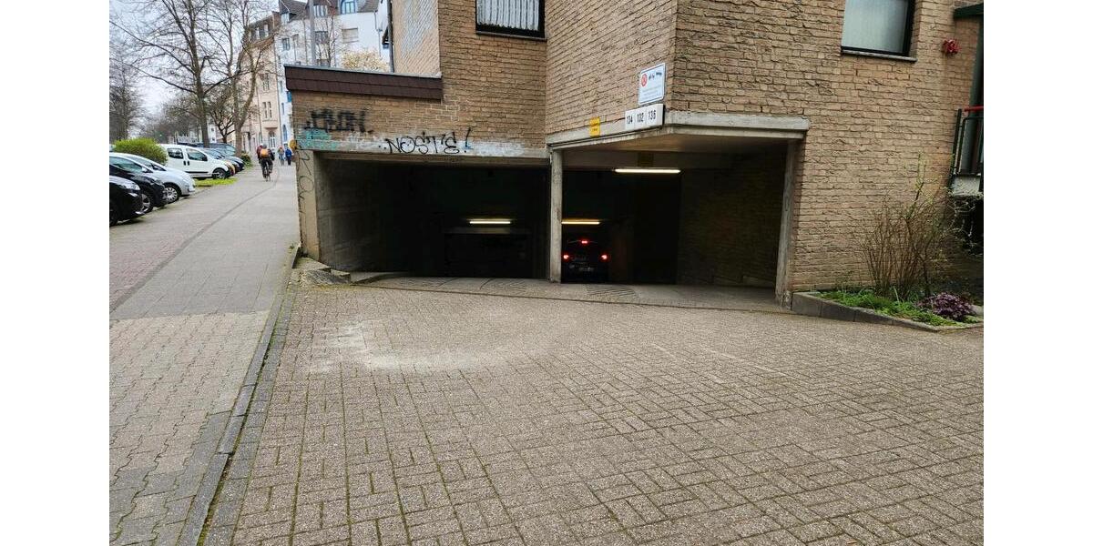 Garagen / Stellplätze Aachen Aachen-Mitte - 80&euro; | Angebot:26053379