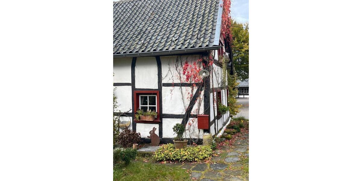 Bauernhaus, Landhaus Monschau - 7 Zimmer, 256 m&sup2;, 249.000&euro; | Angebot:26126906